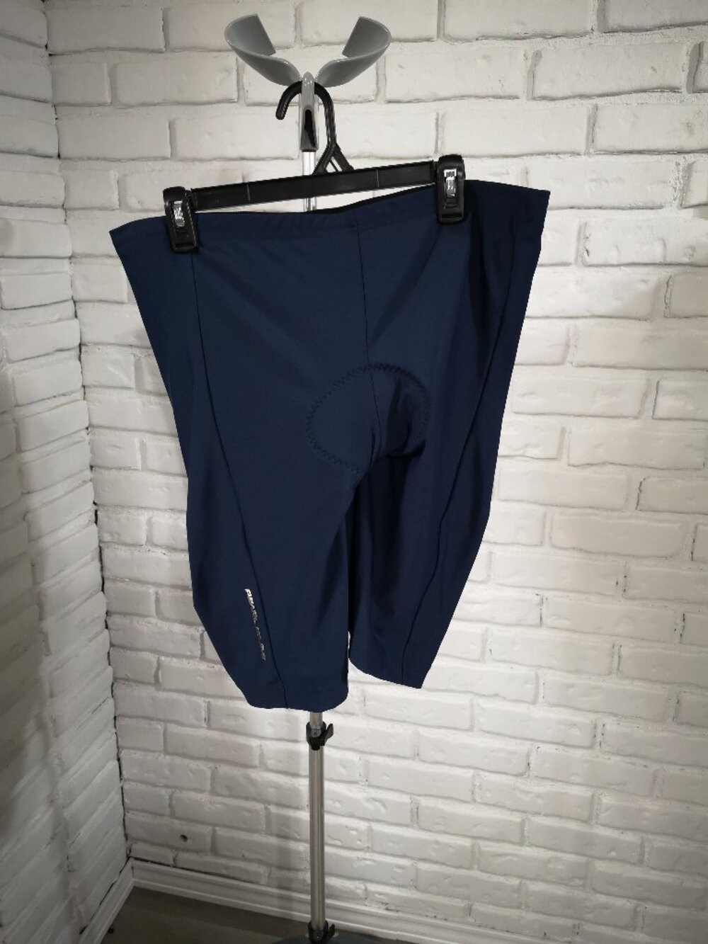 Pearl Izumi Ladies Size XXL Navy Elastic Waist Cycling Shorts